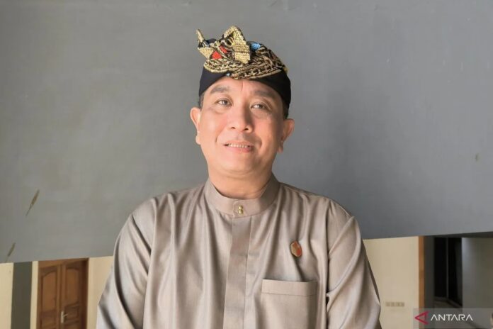 Ketua-Bawaslu-Bali-suguna.jpg