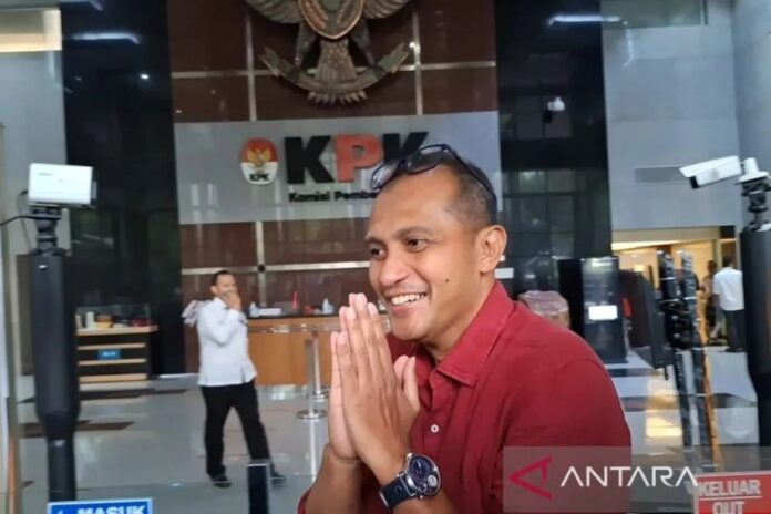 Screenshot_20231206_081124_Video