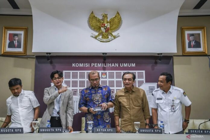 antarafoto-kpu-gelar-konfrensi-p