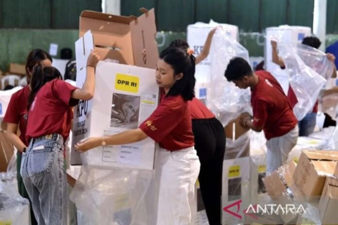 Pengemasan-logistik-pemilu.jpg