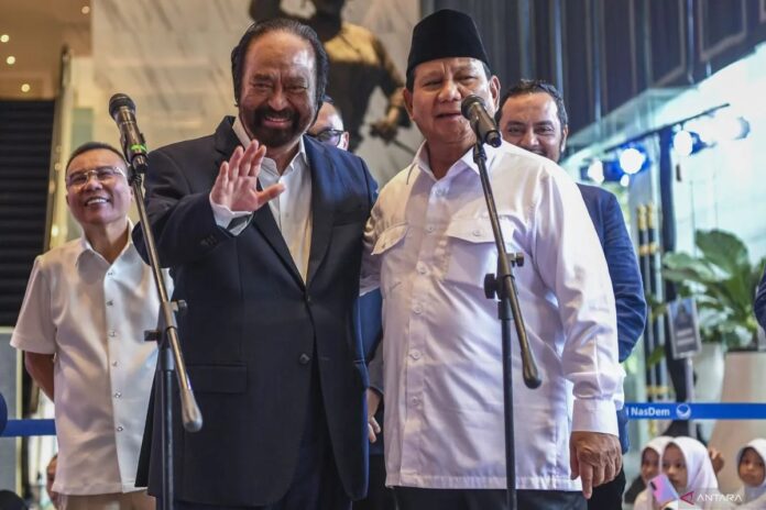 Prabowo-bertemu-Surya-Paloh-2203