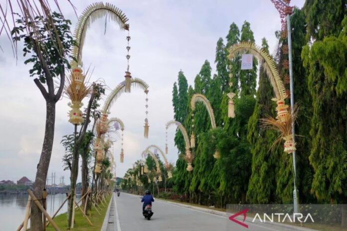 Penjor-G20.jpg