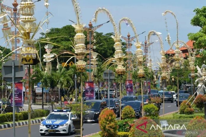 antarafoto-hiasan-kota-menyambut