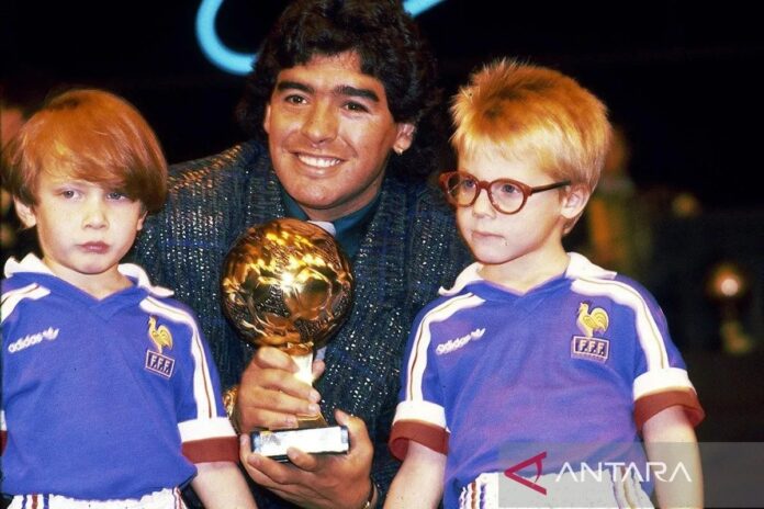maradona_1.jpg