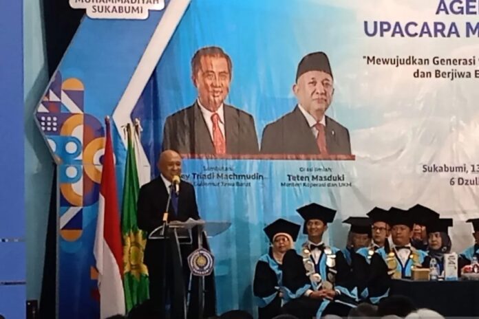 Menkop-Teten.jpg