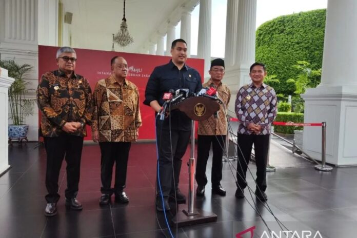 Menpora-SUGBK.jpeg