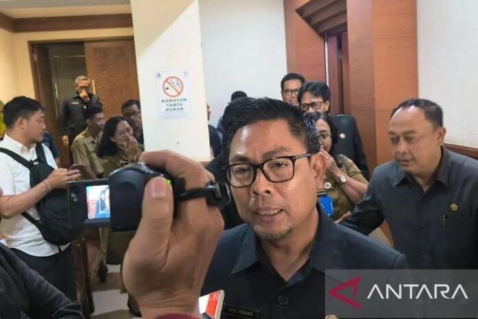 Wawali-Denpasar-DPRD-edit_1.jpg