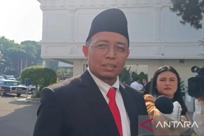 Hasan-Nasbi-Istana.jpg