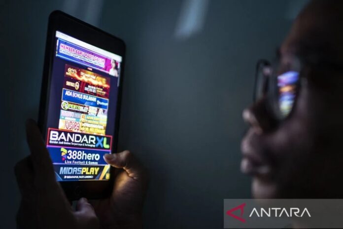 pemblokiran-situs-judi-online-19