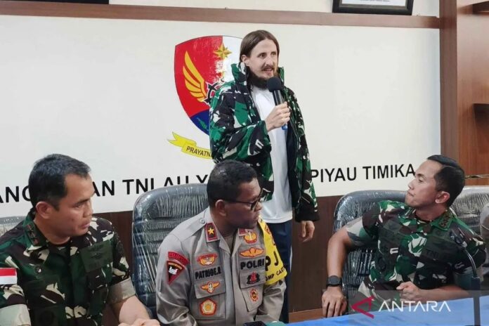 Pilot-Susi-Air-bebas-dari-OPM-21