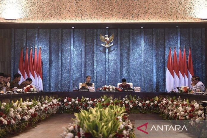 Sidang-Kabinet-Paripurna-terakhi