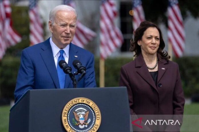 Biden-dan-Harris_1.jpg