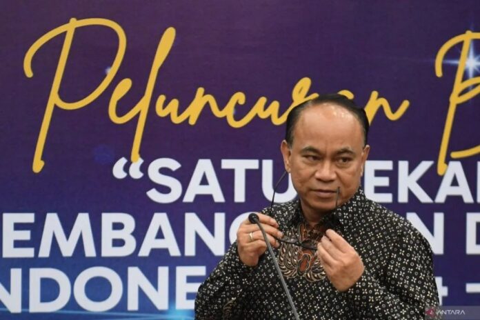Peluncuran-Buku-Kominfo-101024-A