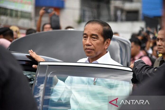 Presiden-Meninjau-Pasar-Sukarama