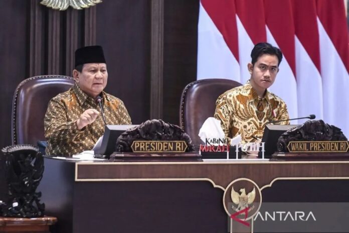 Sidang-Kabinet-Paripurna-Perdana (2)