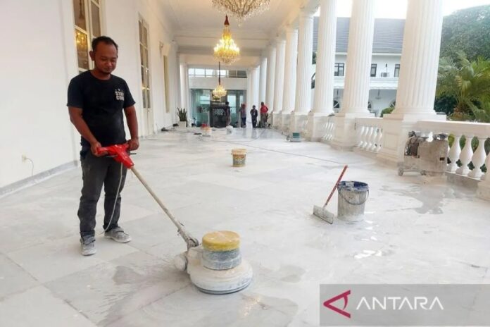 istana.jpg (1)