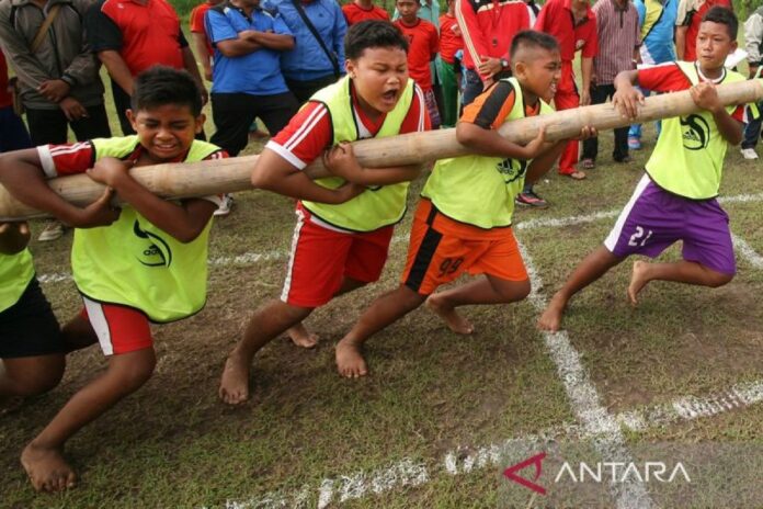 Kompetisi-Olahraga-Tradisional-161216-Pf-2