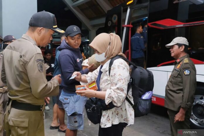 antarafoto-sidak-kependudukan-sa
