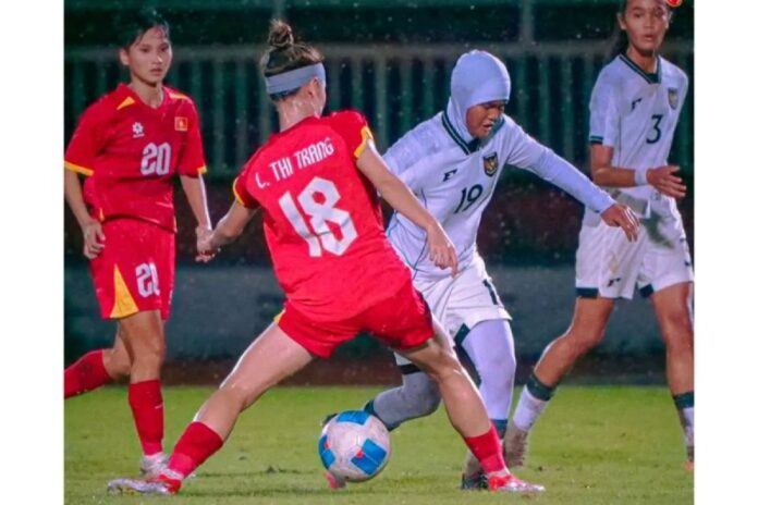 INDvsVIET.jpg