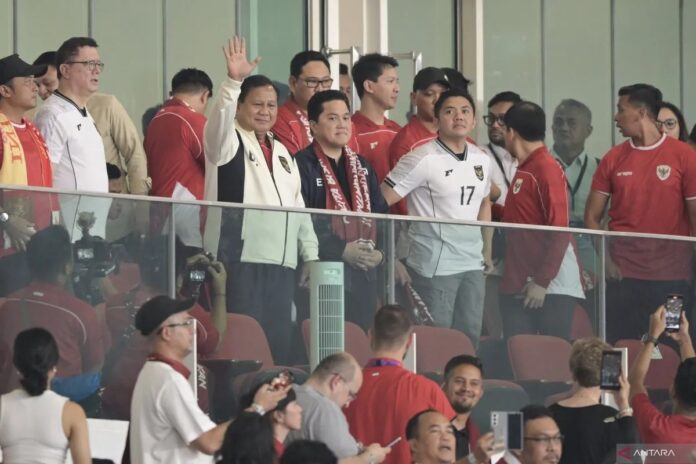 Presiden-saksikan-pertandingan-T