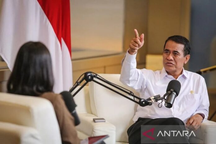 Wawancara-khusus-Menteri-Pertani