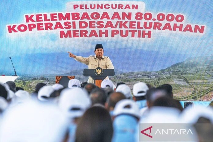 Presiden-Prabow-Resmikan-Koperas (1)