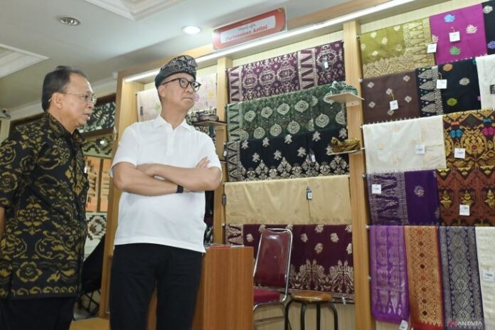 antarafoto-pameran-ikm-bali-bang