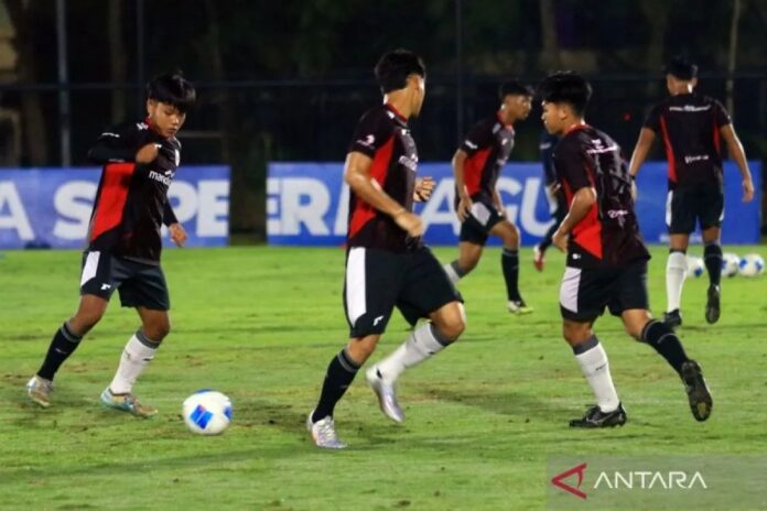 latihan-timnas-indonesia-u-17-2724342.jpg