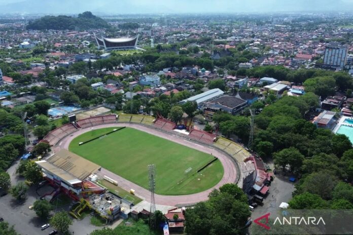rekonstruksi-kawasan-gor-h-agus-salim-padang-2802433.jpg