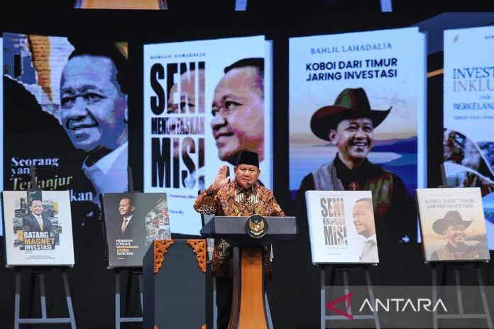 Peluncuran-10-buku-karya-nyata-untuk-negeri-Bahlil-Lahadalia-070826-Ada-6_1.jpg