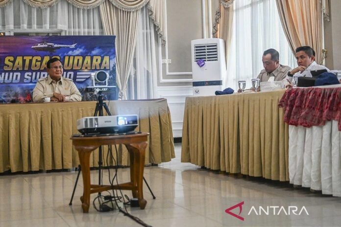 Presiden-Prabowo-Pimpin-Rapat-Penanganan-Kebakaran-Hutan-Dan-Lahan-Di-Pontianak-220826-gp-1.jpg