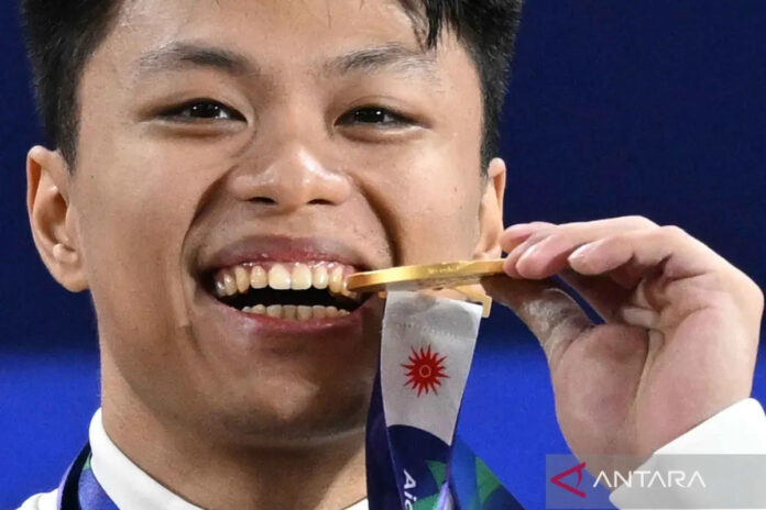 Rahmat-raih-emas-angkat-besi-75kg-Asian-Games-2026-260926-fzn-13.jpg