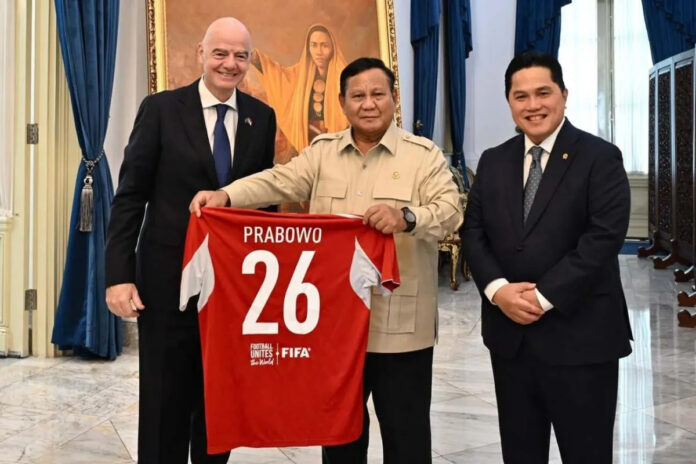 Presiden-Prabowo-Subianto-menerima-kunjungan-Presiden-FIFA-Gianni-Infantino-dan-Menteri-Pemuda-d-1.jpg